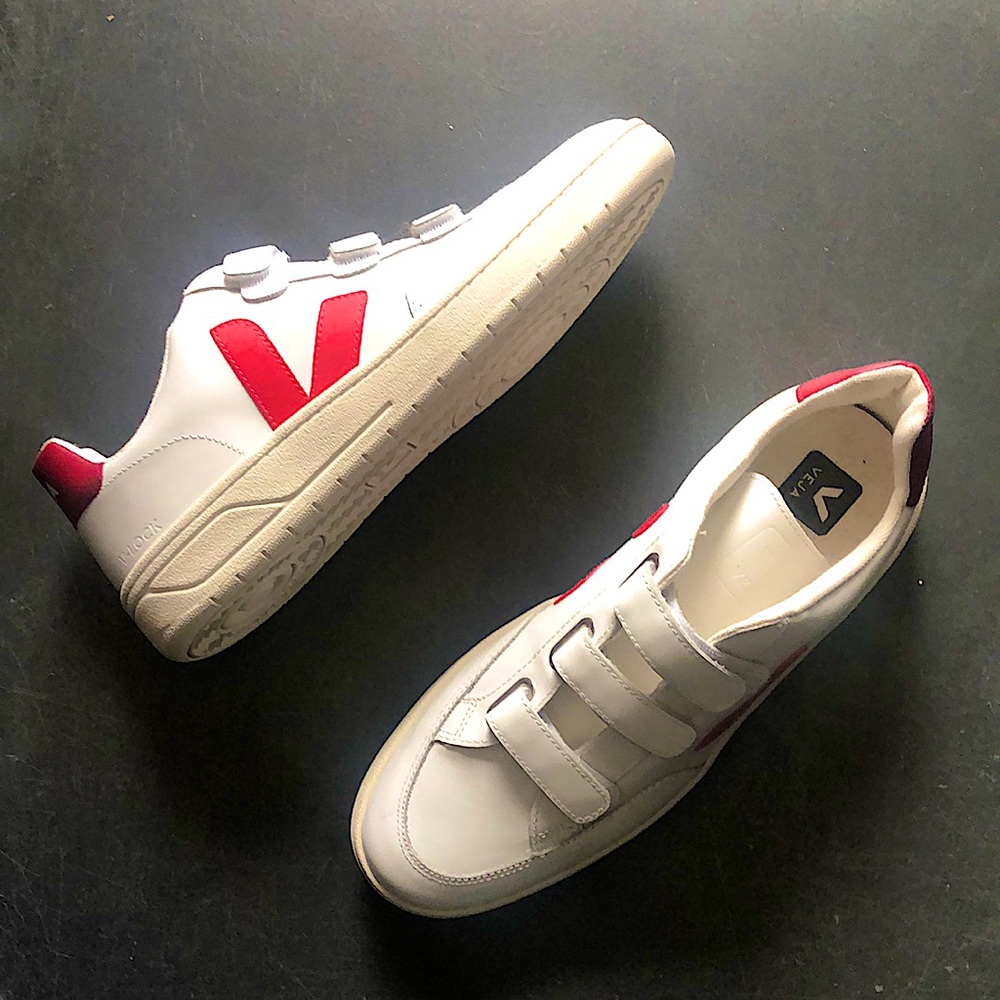 Veja V-lock leather Men’s running shoes